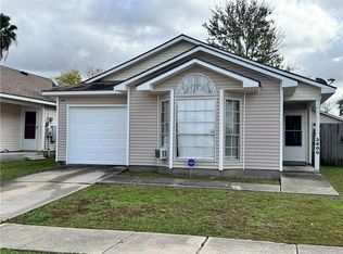 3600 Meadow Park Ln, New Orleans, LA 70131