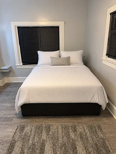 1029 Washington Ave #1 Photo 1