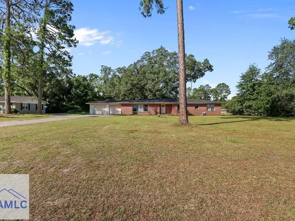 219 Dogwood Ave, Jesup, GA 31545