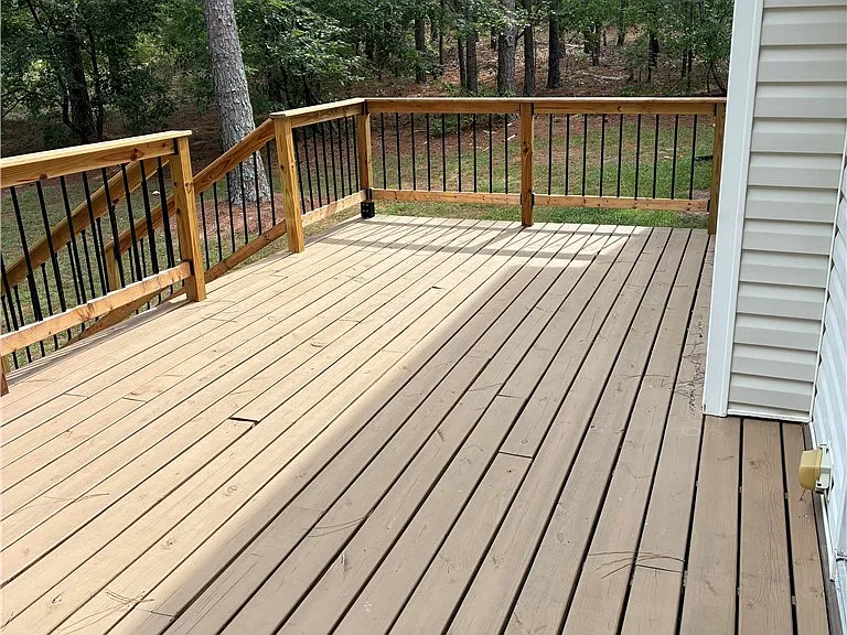 120 Green Links Dr — Photo 4