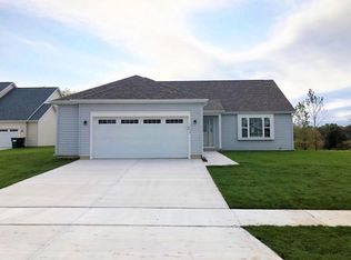 1333 E Longneedle Ln LOT 28, Elkhorn, WI 53121