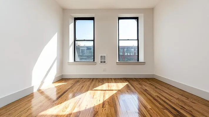 Rented by Nooklyn NYC LLC | media 12
