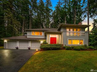 18311 NE 204th Ct, Woodinville, WA 98077