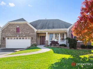 2312 Schrader Ln, North Aurora, IL 60542