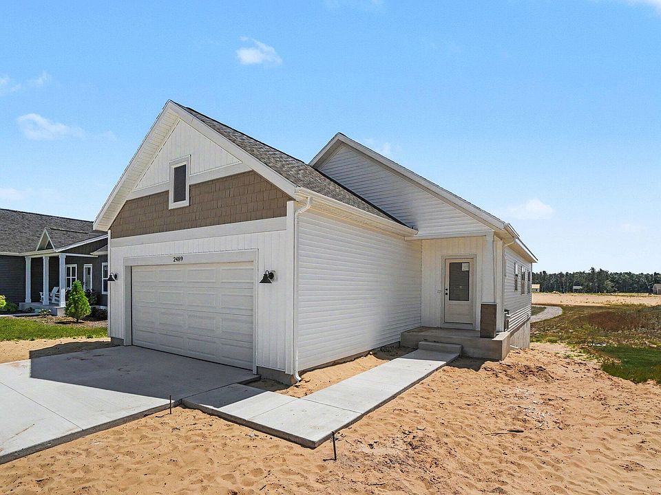 1st image of 2489 Gray Wolf Way