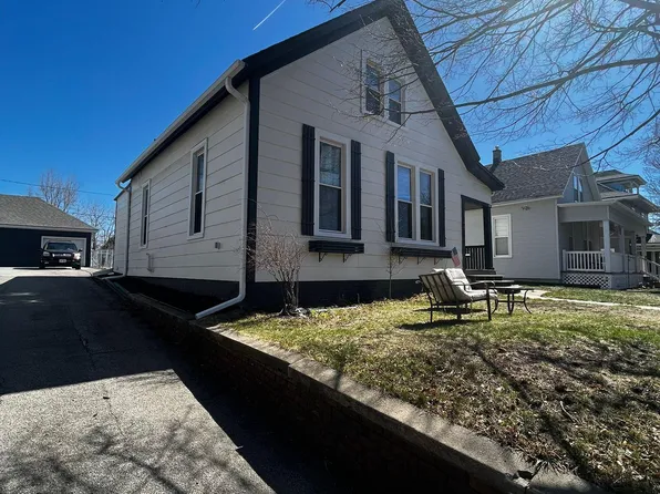 2145 S 33rd St #1/2, Omaha, NE 68105