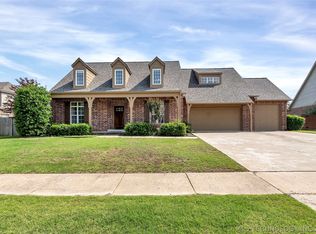 13908 E 90th St N, Owasso, OK 74055