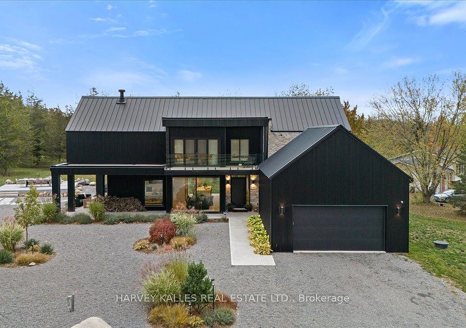 1st image of 690 Weese Rd