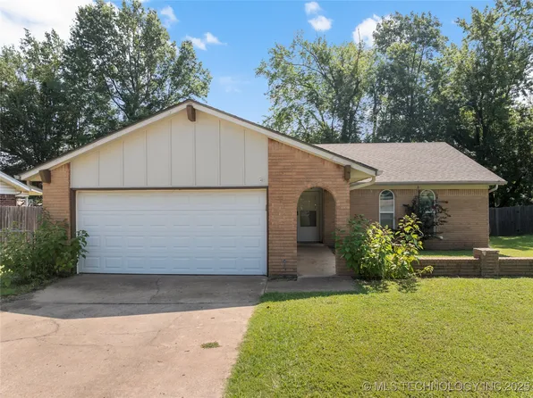 4305 S Birch Pl, Broken Arrow, OK 74011
