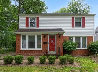 19230 Scottsdale Blvd, Shaker Heights, OH 44122