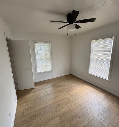 5th image of 1408 Mulford St