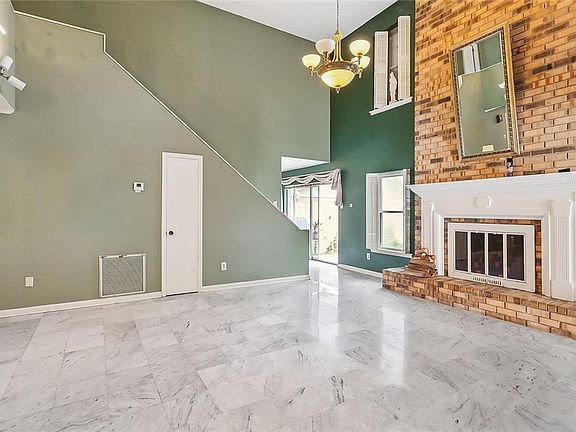 5th image of 17 Rue Lemans