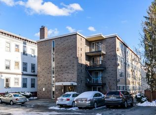 26 Inman St APT 1B, Cambridge, MA 02139