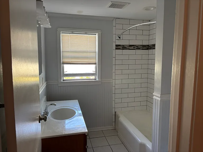 362 Center Rd — Photo 7