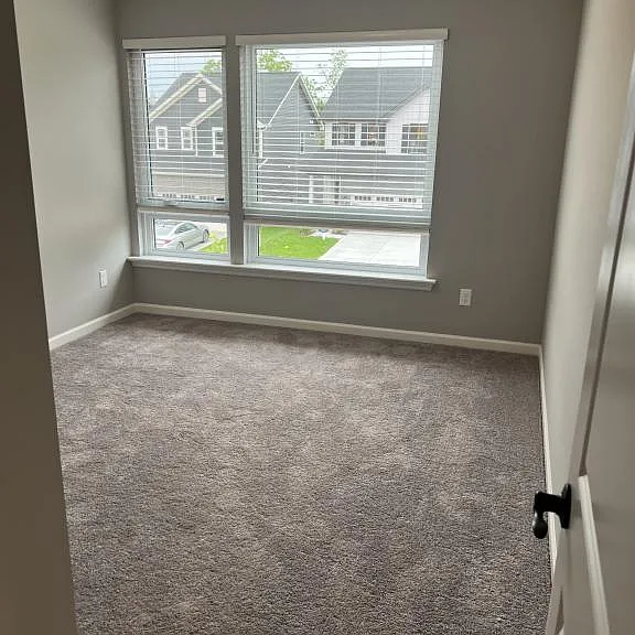 44 Pheasant Ln — Photo 16