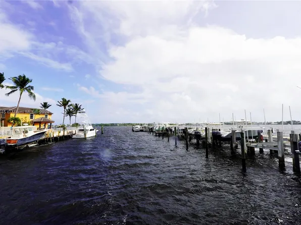 123 Harbors Way, Boynton Beach, FL 33435