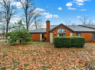 9296 Oak Run Cir, Indianapolis, IN
