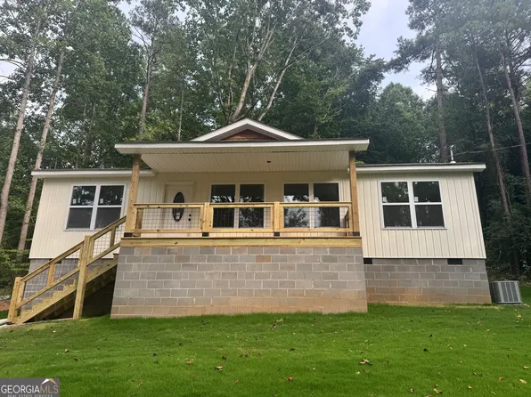 205 Gumlog Dr, Lavonia, GA 30553