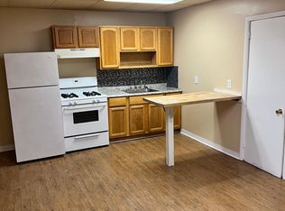 846 N 63rd St #1FR, Philadelphia, PA 19151