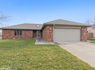 805 SE Rio Cir, Ankeny, IA 50021