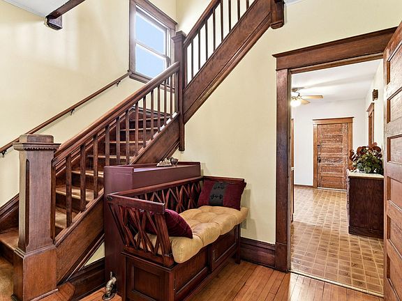 4th image of 4339 Columbus Ave