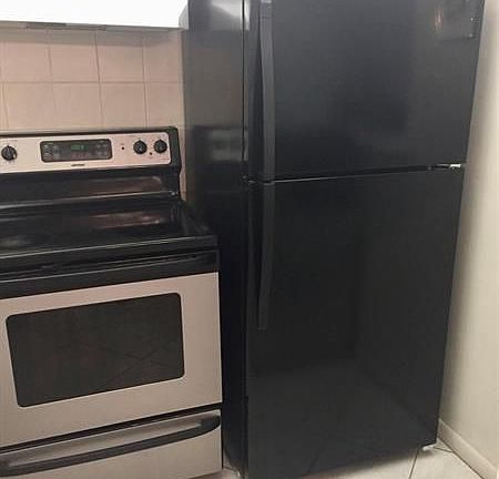 4th image of 98 Norwich E
