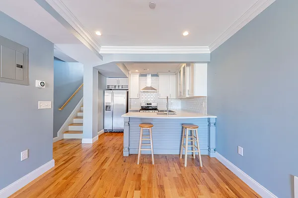 Rented by Compass | media 15