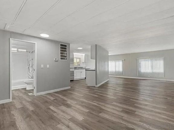 3rd image of 971 Borden Rd Space 9