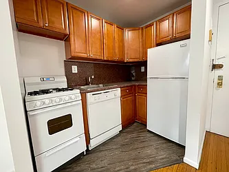 Rented by J PRESTON AND ASSOCIATES INC