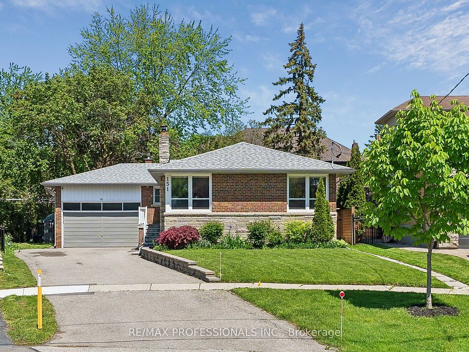 1st image of 151 Perry Cres