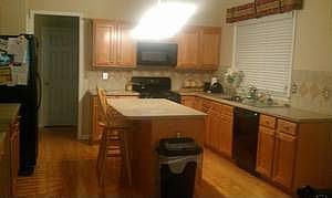 2nd image of 3674 Ramsey Cir