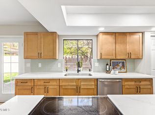 10422 N 11th Pl UNIT 3, Phoenix, AZ 85020