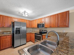 3431 Commodore Ct, West Palm Beach, FL 33411