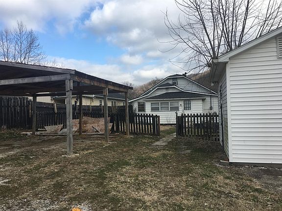 4th image of 604 Cantrill St