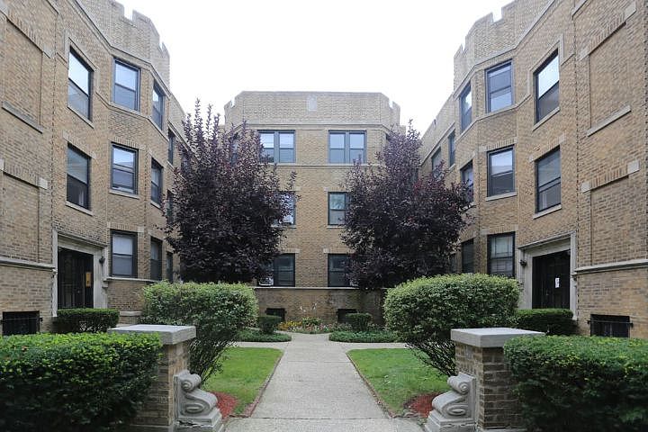 1st image of 622 W Stratford Pl #N4