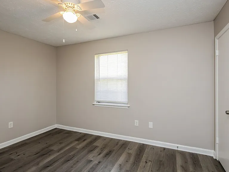 5961 Garner Rd SW — Photo 15