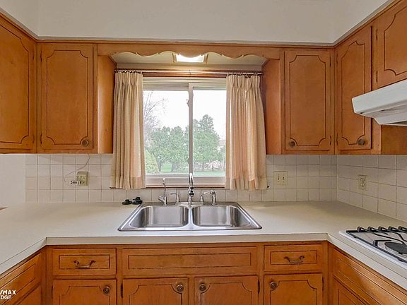 2nd image of 8309 Manchester Dr
