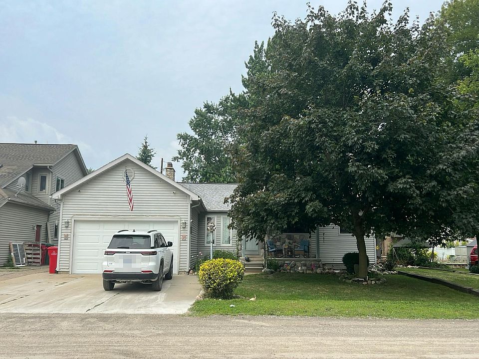 1st image of 38041 Cherry Ln