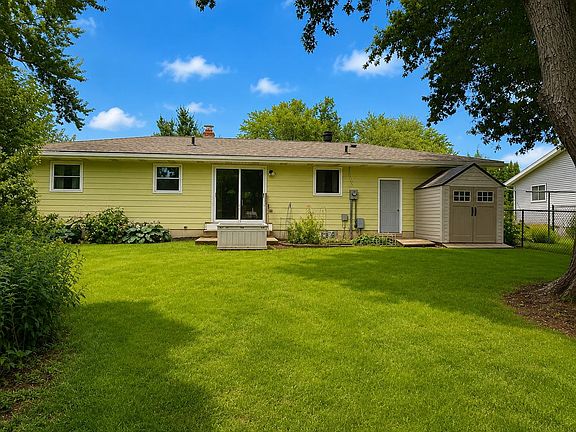 4th image of 6504 Schneider Pl