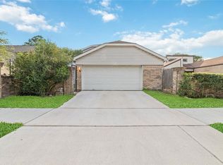 7002 Pouter Dr, Houston, TX 77083