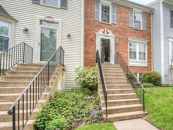3rd image of 13835 Wakley Ct