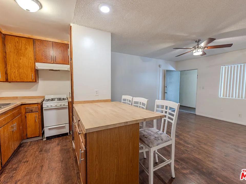 275 Lucas Ave #4