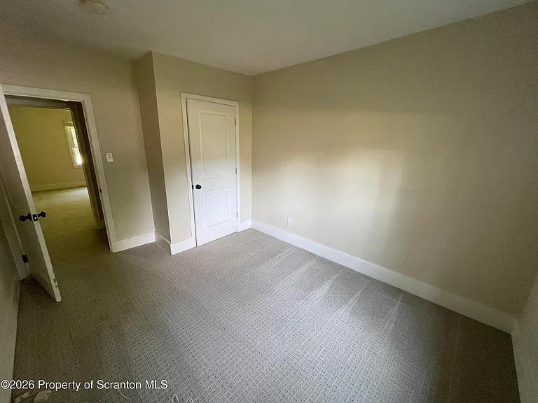 109 Park Dr — Photo 22