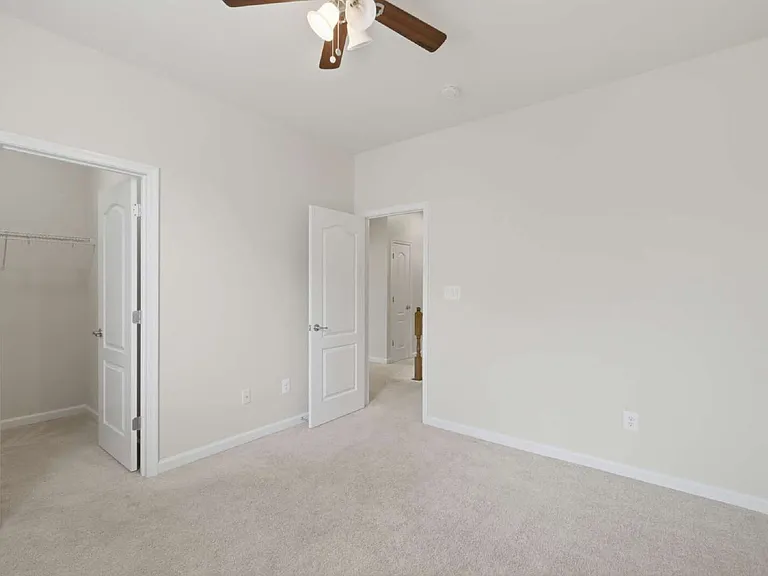 20920 Ashburn Heights Dr — Photo 34