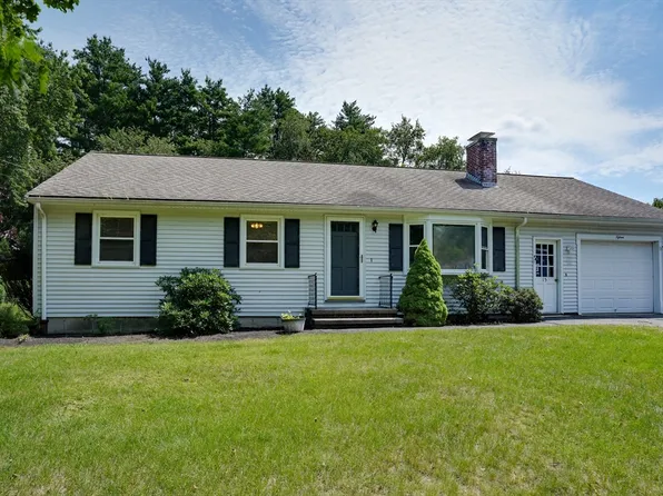 15 Burbank Ln, Lancaster, MA 01523