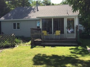 2296 Oak Rd, Pinconning, MI 48650