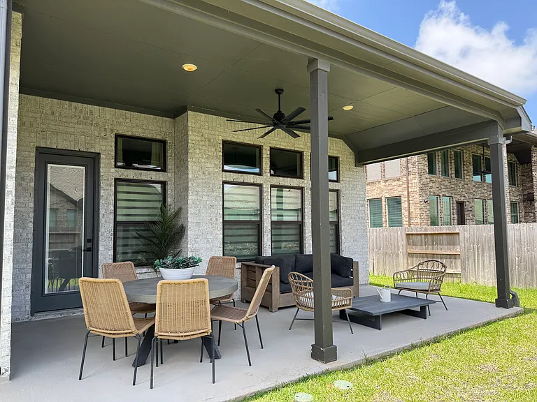 4916 Dickens Landing Dr — Photo 59