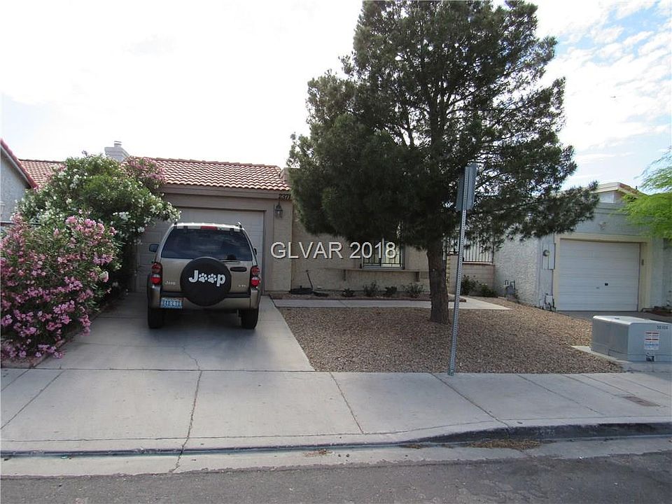 1st image of 2371 Los Feliz St