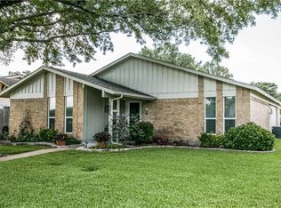 1606 Raleigh Dr, Carrollton, TX 75007