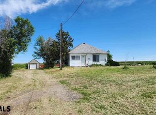 1360 S A Rd, Mitchell, NE 69357